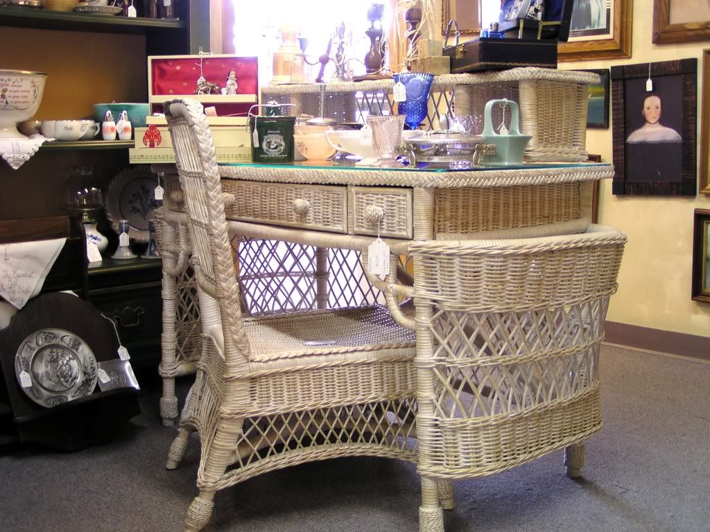 Henry Link Smithsonian Collection Wicker Desk W/ Glass Top, Hutch
